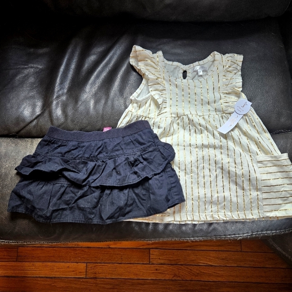 Tahari Top